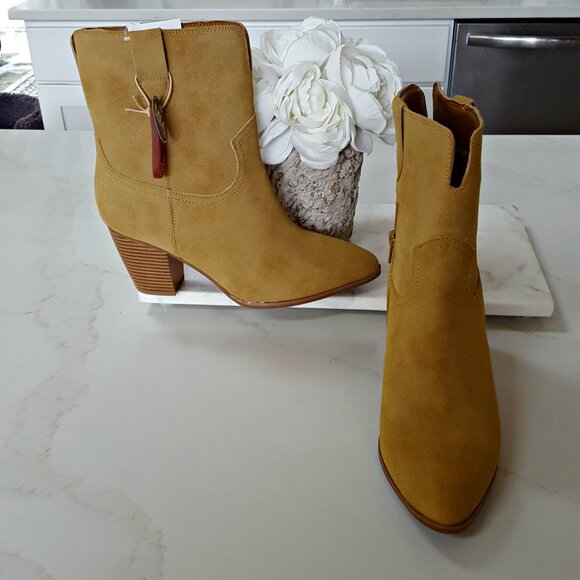 NEW! BOHO WESTERN Ankle BOOT BOOTIE By MIA - Picture 3 of 6